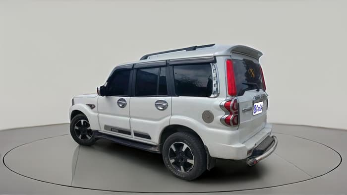 2024 Mahindra SCORPIO CLASSIC S11 7STR, Diesel, Manual, 98,359 km, exterior