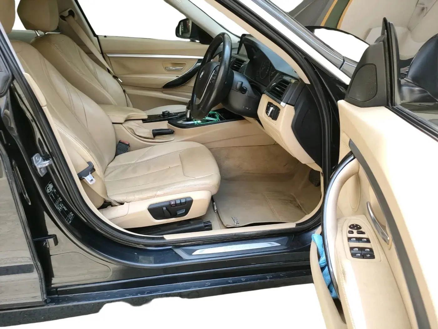 2014 BMW 3 Series 320D GT LUXURY LINE, Diesel, Automatic, 1,33,000 km, interior
