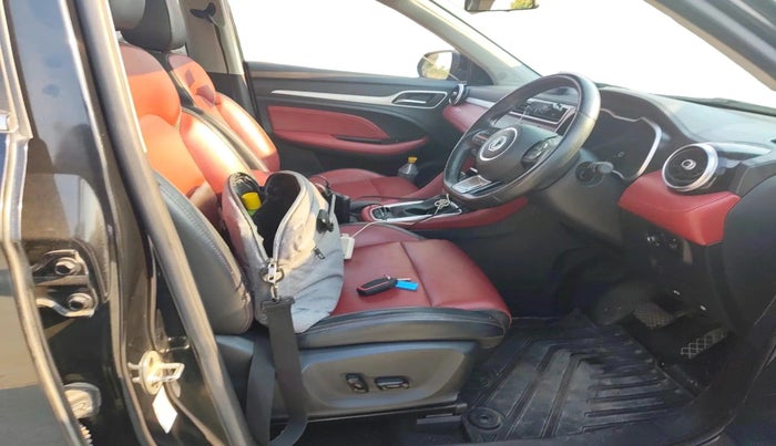 2021 MG ASTOR SAVVY 1.3 TURBO AT S RED, Petrol, Automatic, 32,776 km, interior