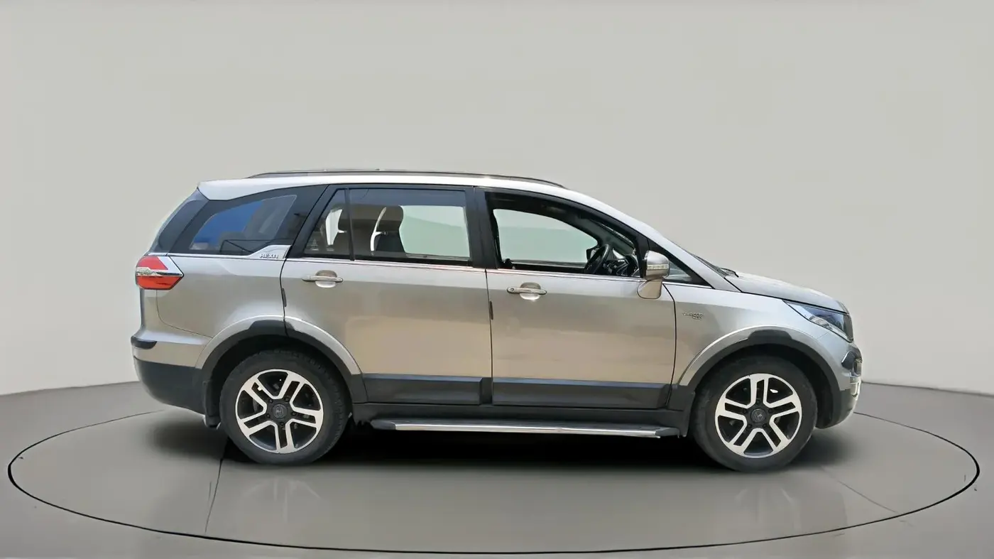 2017 Tata Hexa XT 4X2 6 STR, Diesel, Manual, 1,07,554 km, exterior