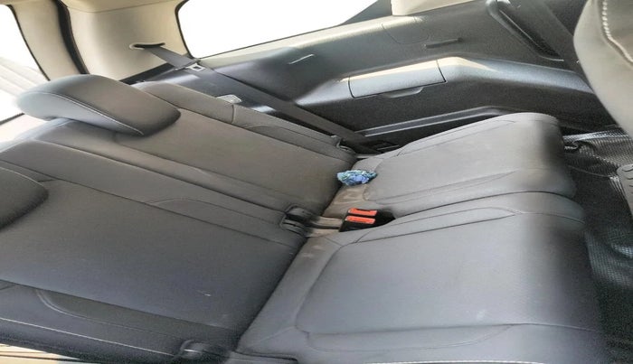 2017 Tata Hexa XT 4X2 6 STR, Diesel, Manual, 1,07,554 km, interior