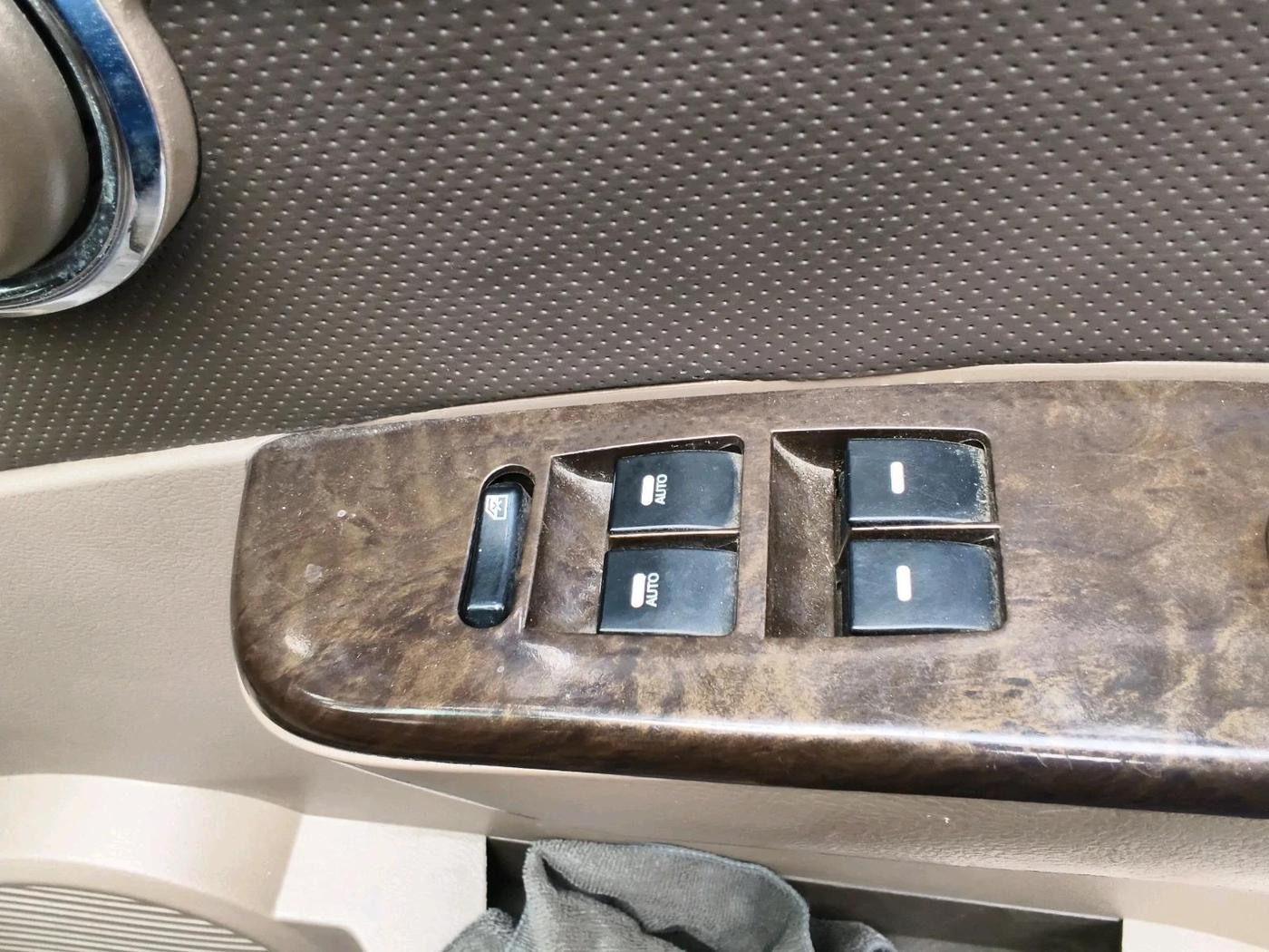 2012 Mahindra Xylo E9, Diesel, Manual, 1,26,853 km, interior