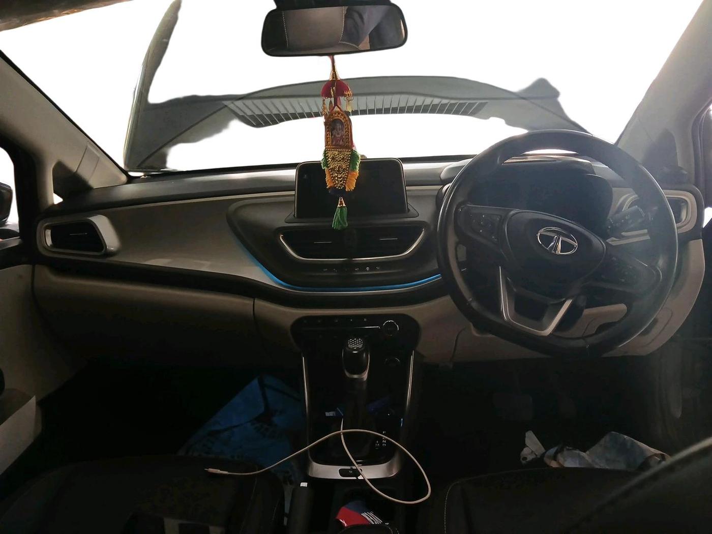 2023 Tata ALTROZ XZA PLUS, Petrol, Automatic, 24,432 km, interior