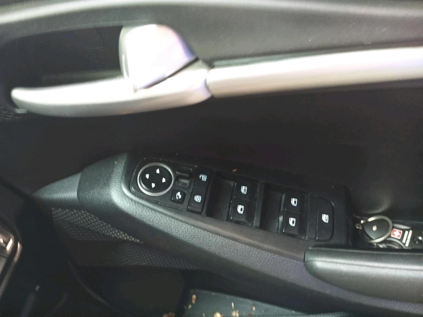 2021 KIA SELTOS HTK PLUS 1.5 DIESEL, Diesel, Manual, 74,421 km, interior
