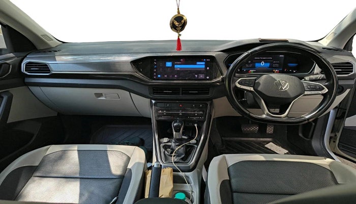 2022 Volkswagen TAIGUN TOPLINE 1.0 TSI AT, Petrol, Automatic, 35,862 km, interior