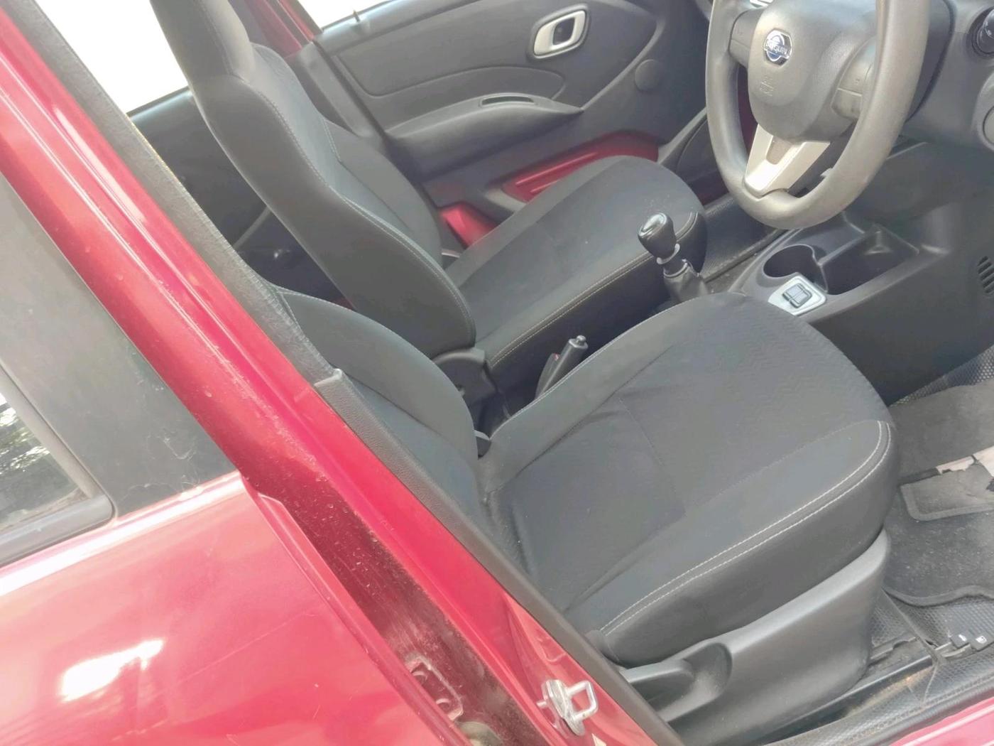2017 Datsun Redi Go S, Petrol, Manual, 21,045 km, interior