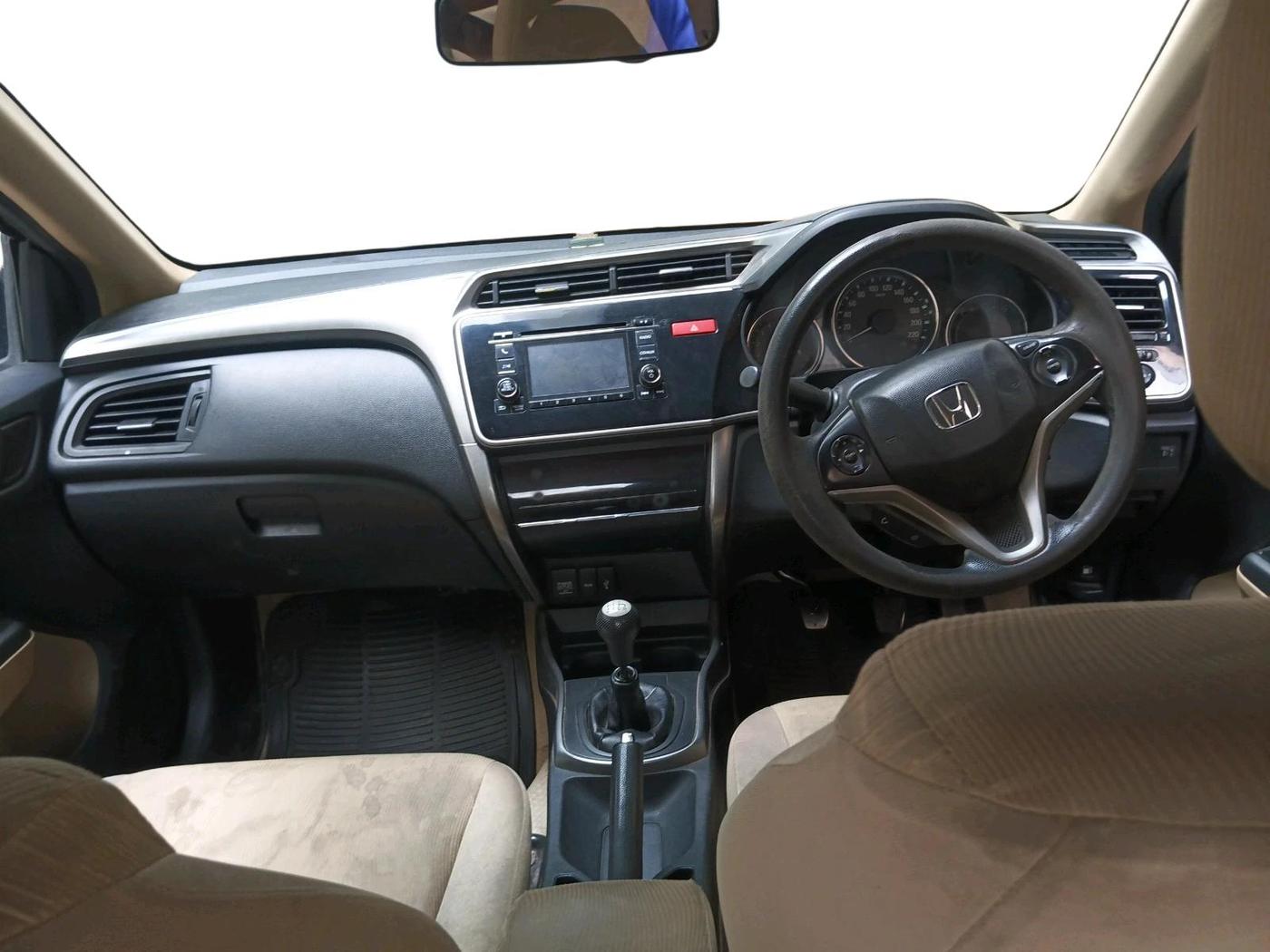 2014 Honda City 1.5L I-DTEC V, Diesel, Manual, 1,50,702 km, interior