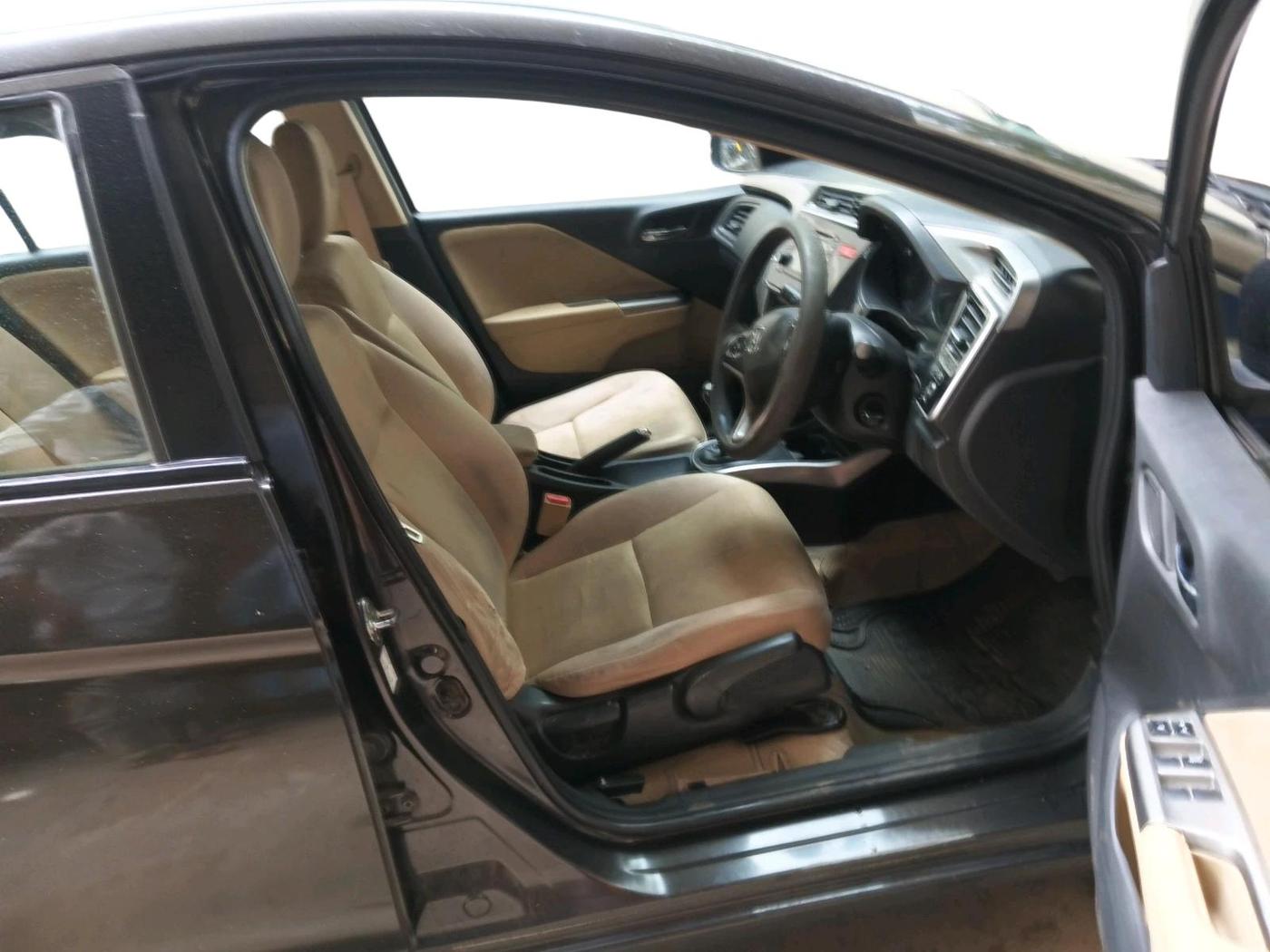 2014 Honda City 1.5L I-DTEC V, Diesel, Manual, 1,50,702 km, interior