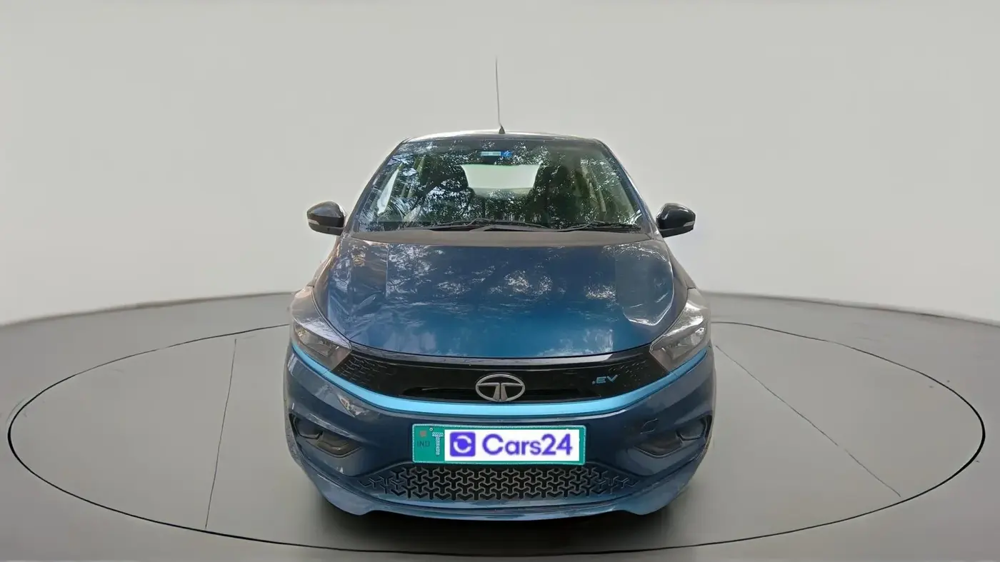 2023 Tata TIAGO EV XT LONG RANGE, Electric, Automatic, 7,800 km, exterior