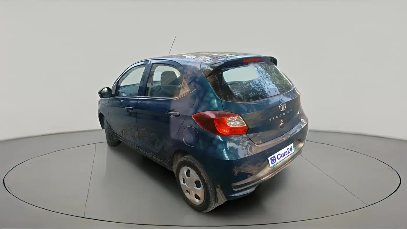 2023 Tata TIAGO EV XT LONG RANGE, Electric, Automatic, 7,800 km, exterior