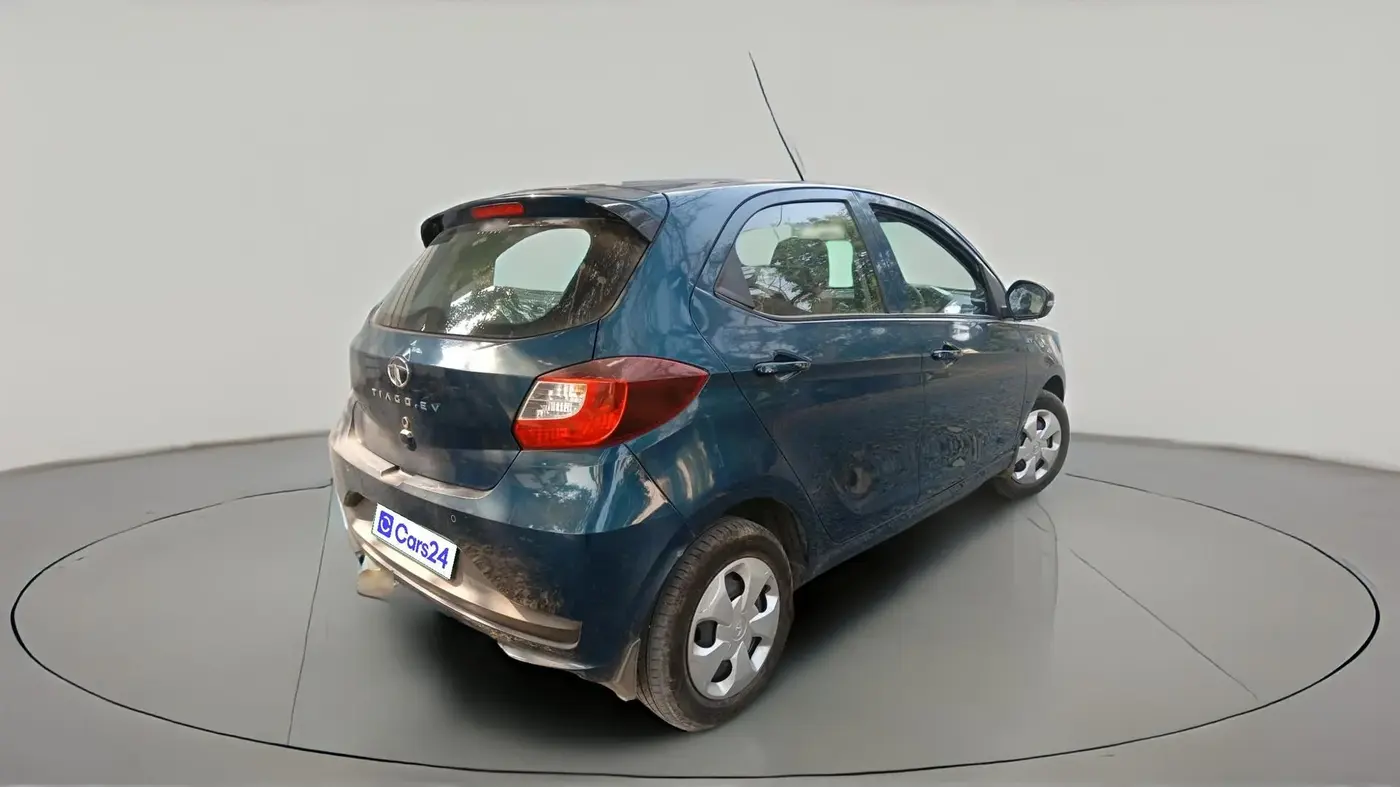 2023 Tata TIAGO EV XT LONG RANGE, Electric, Automatic, 7,800 km, exterior