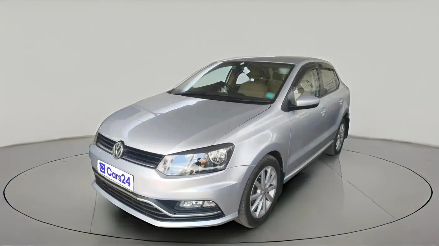 2017 Volkswagen Ameo HIGHLINE PLUS 1.5L AT 16 ALLOY, Diesel, Automatic, 1,74,548 km, exterior