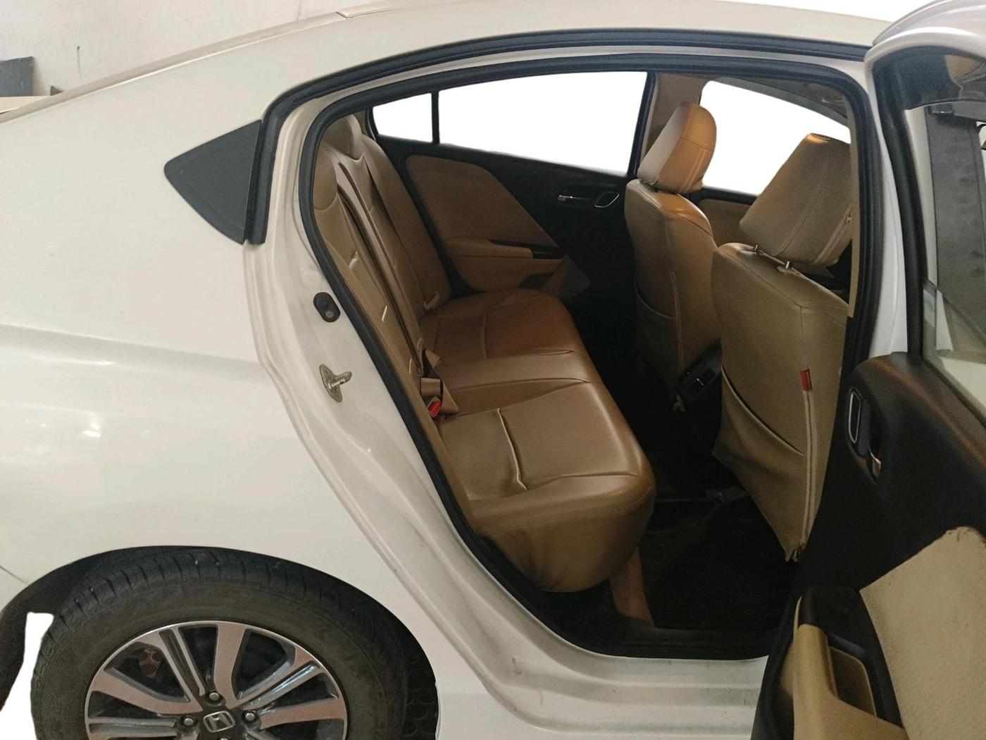 2020 Honda City 1.5L I-VTEC V MT, Petrol, Manual, 53,105 km, interior