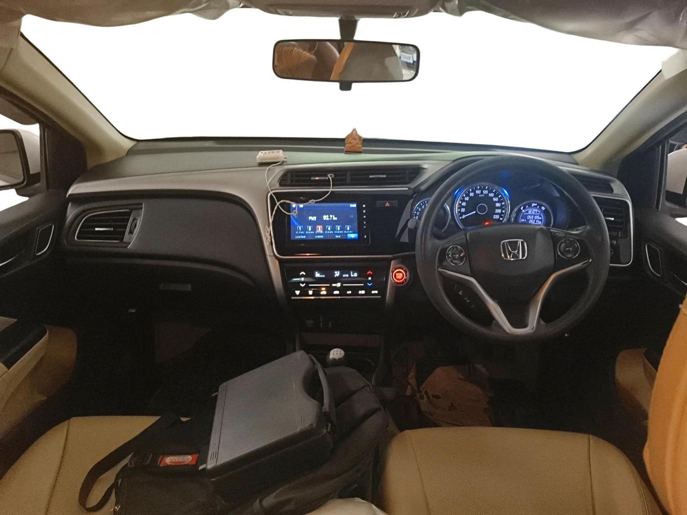 2020 Honda City 1.5L I-VTEC V MT, Petrol, Manual, 53,105 km, interior