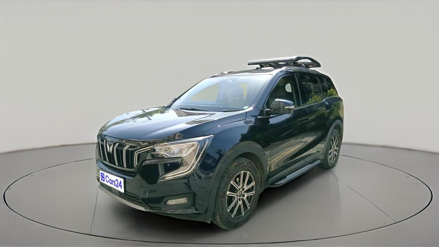 2023 Mahindra XUV700 AX 7 LUXURY D AWD AT 7 STR, Diesel, Automatic, 23,301 km, exterior