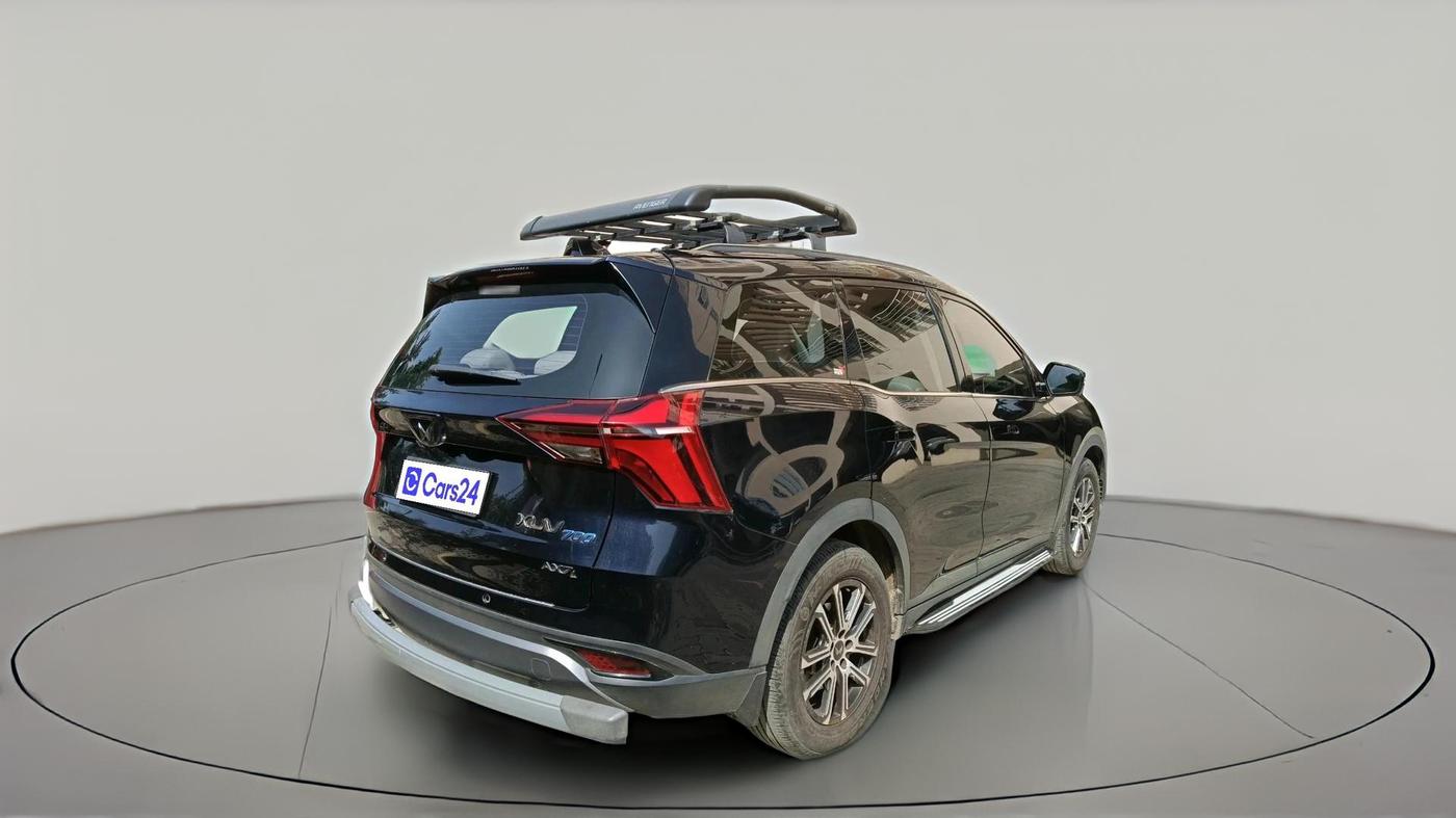 2023 Mahindra XUV700 AX 7 LUXURY D AWD AT 7 STR, Diesel, Automatic, 23,301 km, exterior