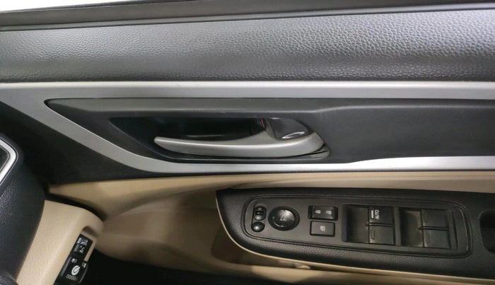 2021 Honda Amaze 1.2L I-VTEC VX, CNG, Manual, 1,22,297 km, interior