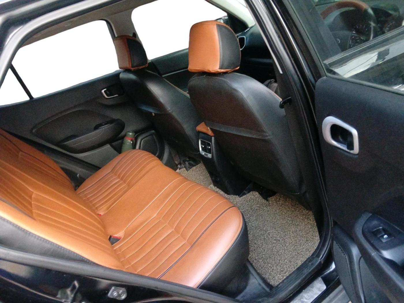 2019 Hyundai VENUE SX PLUS 1.0 TURBO DCT, Petrol, Automatic, 95,775 km, interior