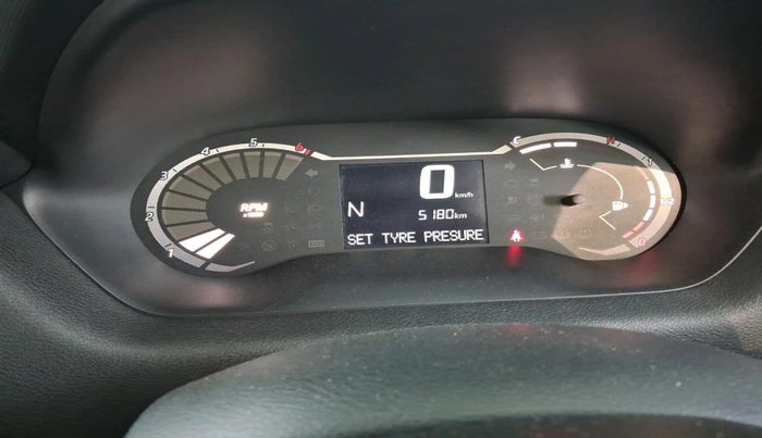 2025 Nissan MAGNITE Visia EZ-Shift, Petrol, Automatic, 5,180 km, interior