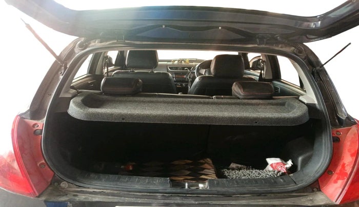 2017 Maruti Swift VDI, Diesel, Manual, 67,979 km, exterior