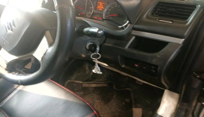 2017 Maruti Swift VDI, Diesel, Manual, 67,979 km, interior