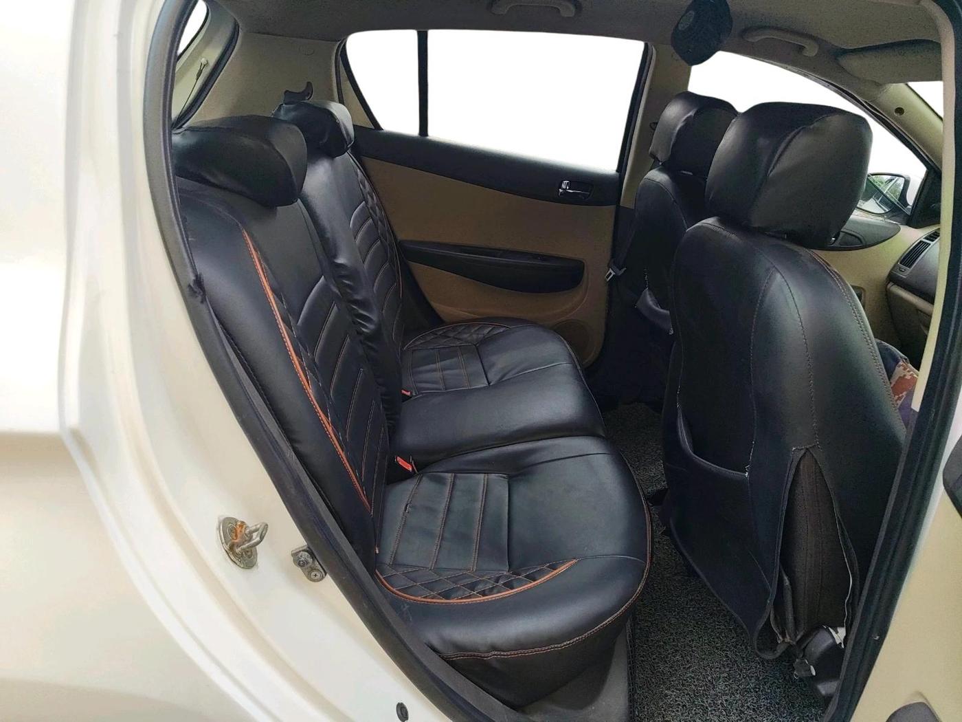 2012 Hyundai i20 SPORTZ 1.4 CRDI, Diesel, Manual, 1,65,961 km, interior