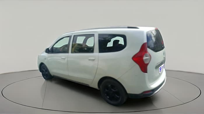 2015 Renault Lodgy 110 PS RXZ STEPWAY 7 STR, Diesel, Manual, 78,929 km, exterior
