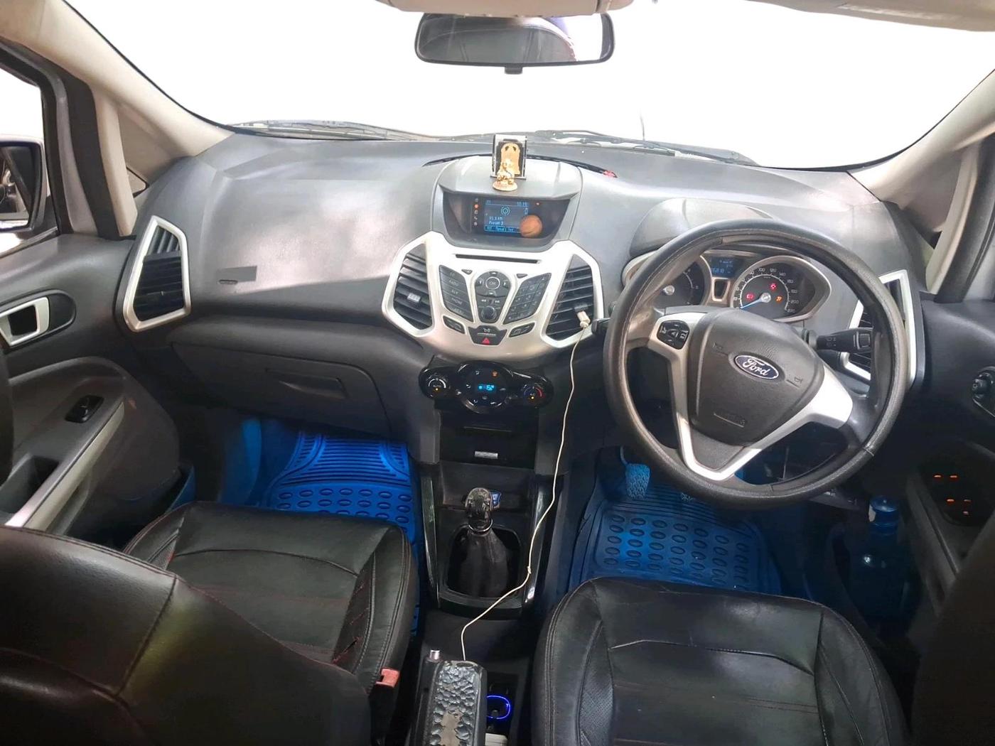 2015 Ford Ecosport TITANIUM 1.5L DIESEL, Diesel, Manual, 86,818 km, interior