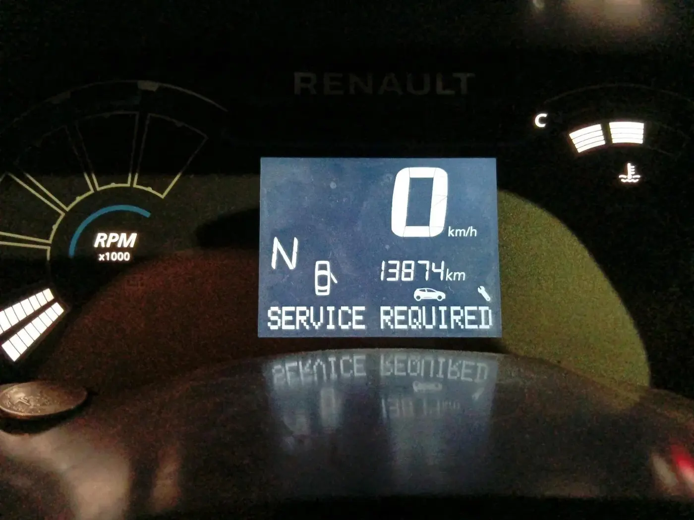 2020 Renault TRIBER RXT AMT, Petrol, Automatic, 13,874 km, interior