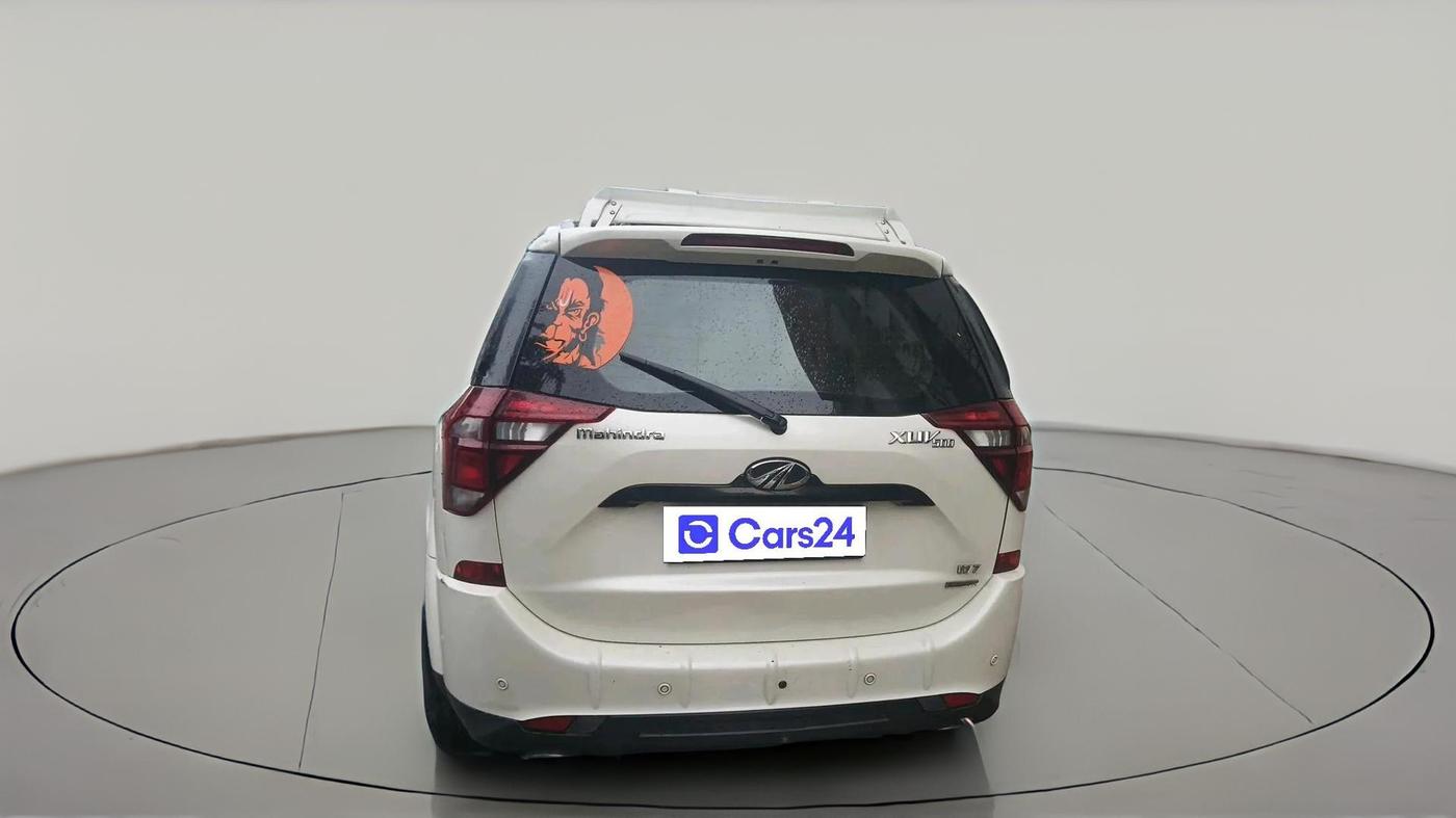 2018 Mahindra XUV500 W7 AT, Diesel, Automatic, 58,384 km, exterior
