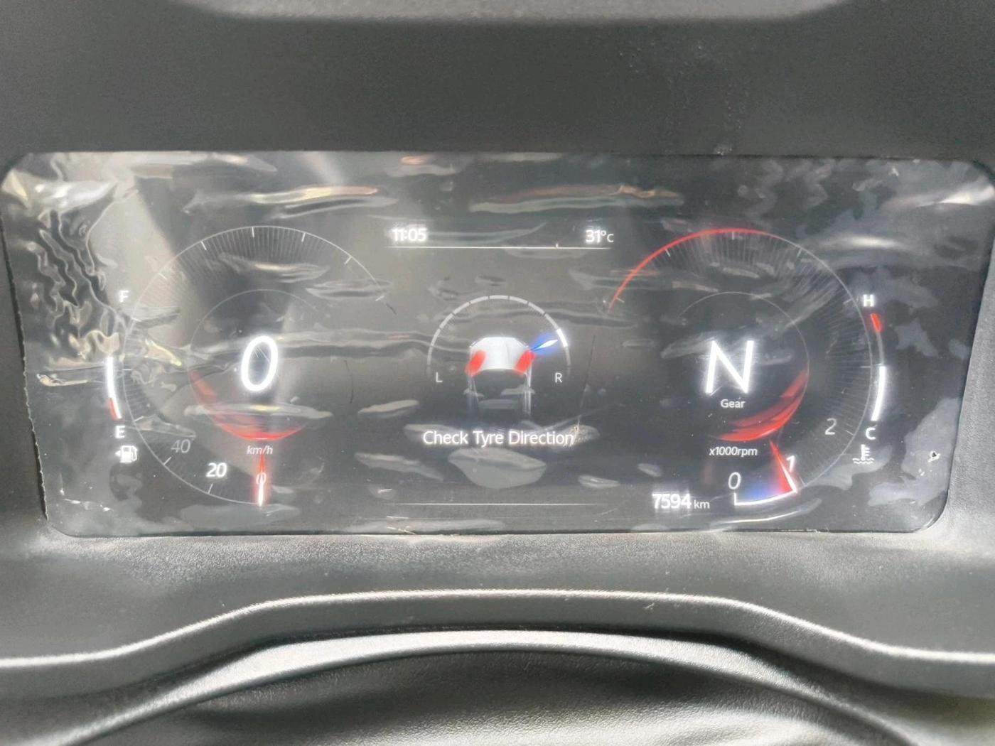 2024 Mahindra XUV 3XO AX5 1.2 L TCMPFi, Petrol, Manual, 7,594 km, interior