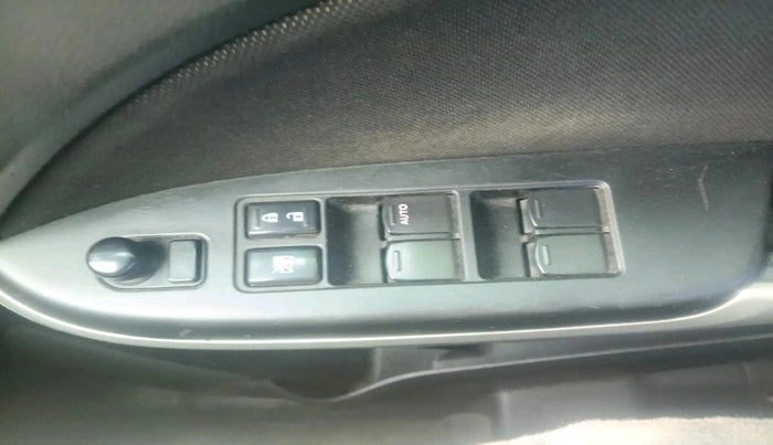 2017 Maruti Baleno ZETA CVT PETROL 1.2, Petrol, Automatic, 70,321 km, interior