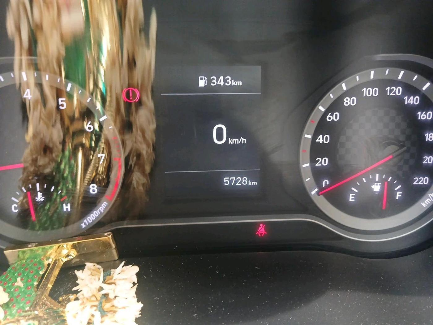2025 Hyundai GRAND I10 NIOS ERA 1.2 KAPPA VTVT, Petrol, Manual, 5,728 km, interior