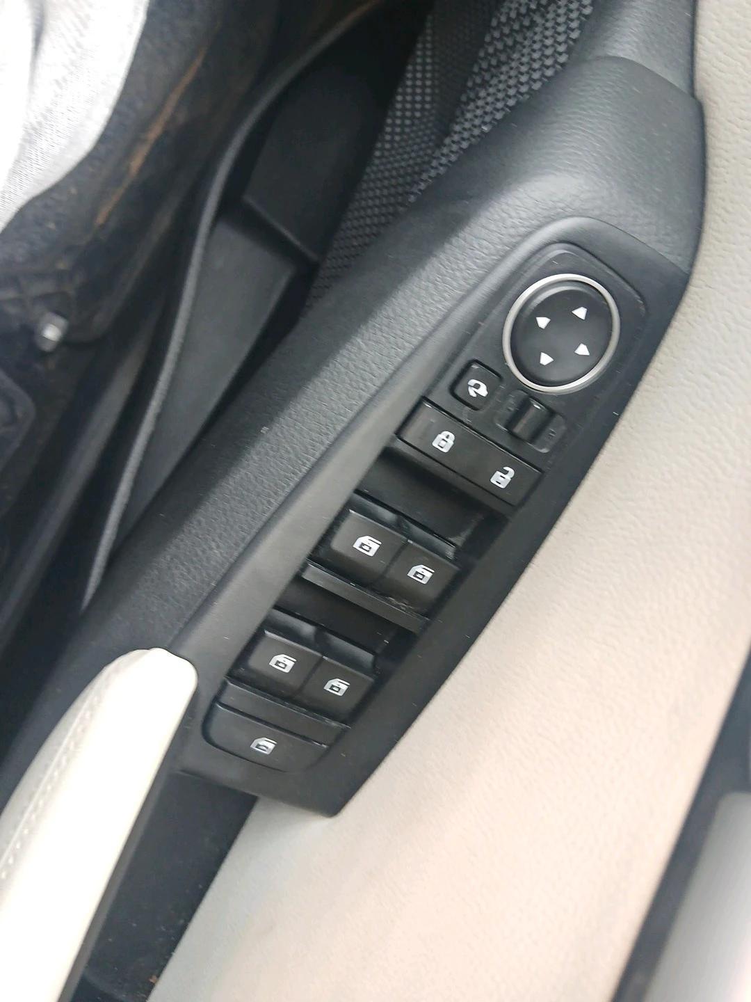 2023 KIA SELTOS  HTX 1.5 PETROL MT, Petrol, Manual, 34,021 km, interior