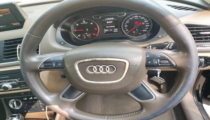 2014 Audi Q3 2.0 TDI, Diesel, Automatic, 1,60,341 km, interior