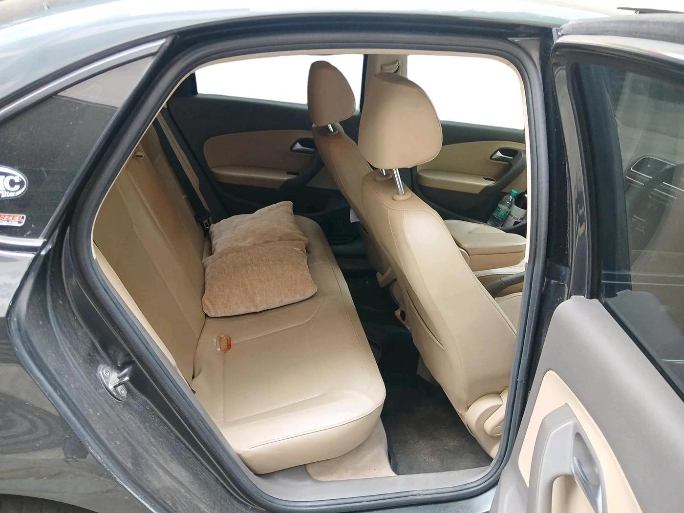 2019 Volkswagen Vento 1.2 TSI HIGHLINE PLUS AT, Petrol, Automatic, 66,775 km, interior