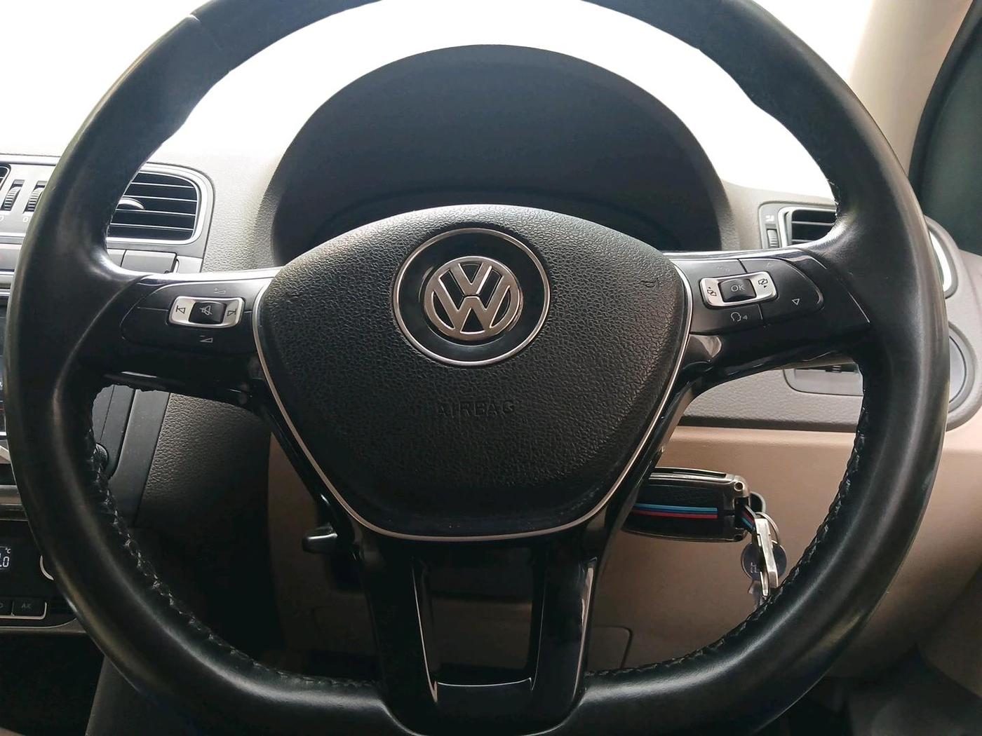 2019 Volkswagen Vento 1.2 TSI HIGHLINE PLUS AT, Petrol, Automatic, 66,775 km, interior