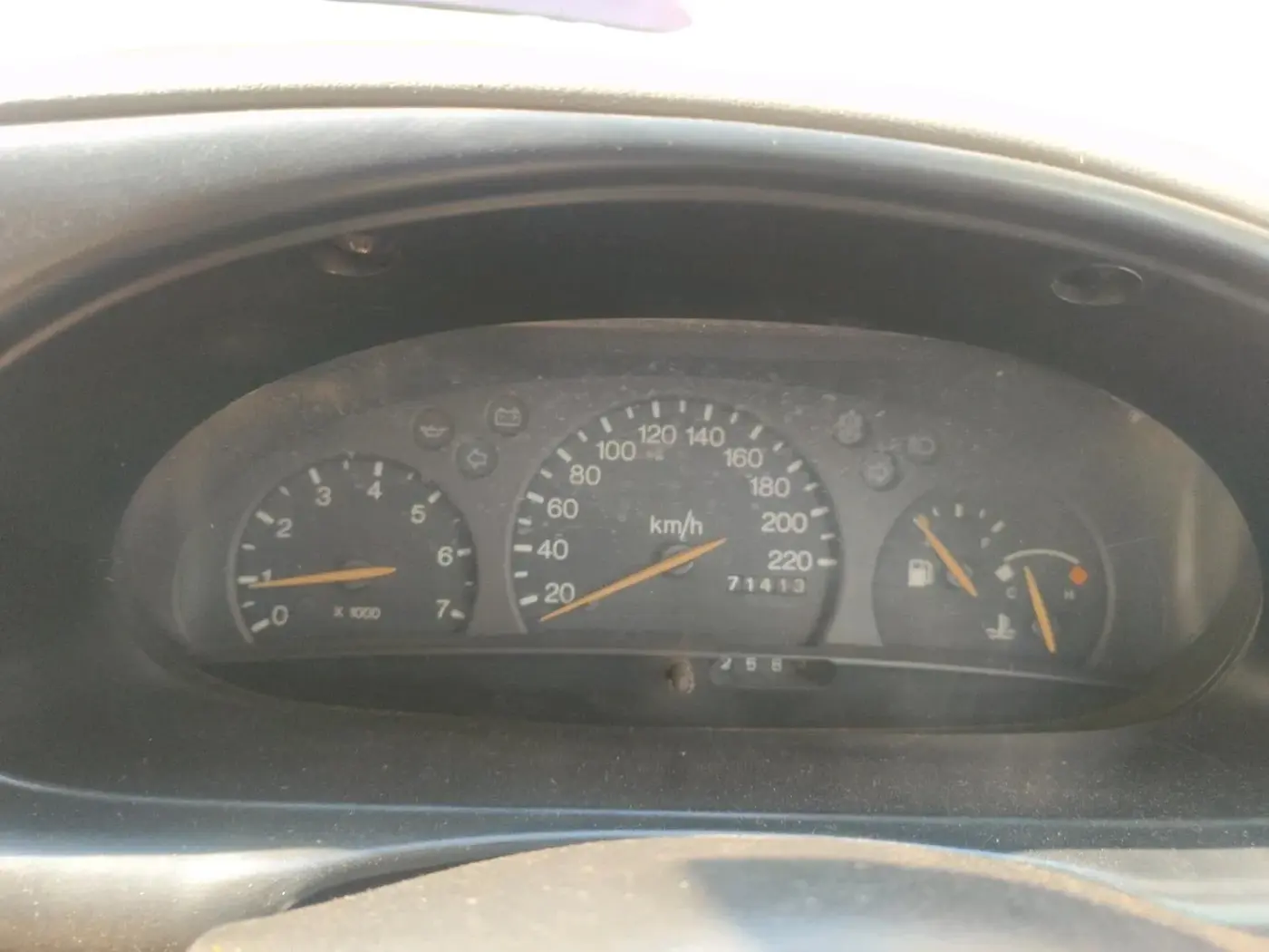 2006 Ford Ikon 1.3 FLAIR PETROL, Petrol, Manual, 71,413 km, interior