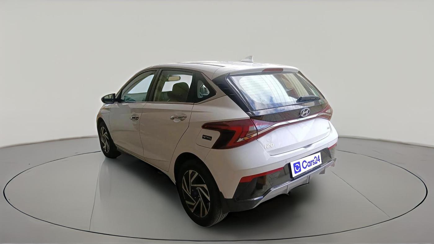 2025 Hyundai NEW I20 ASTA 1.2 MT, Petrol, Manual, 19,866 km, exterior
