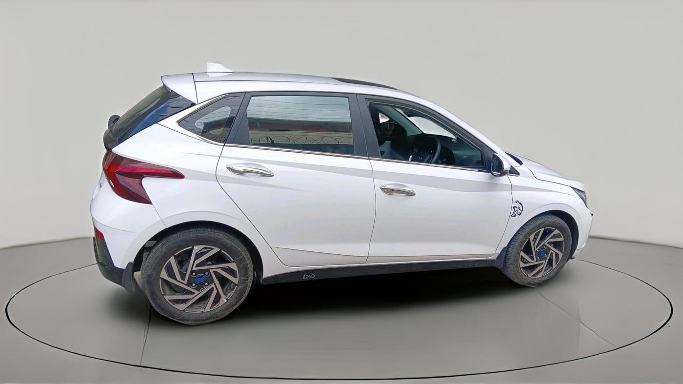 2025 Hyundai NEW I20 ASTA 1.2 MT, Petrol, Manual, 19,866 km, exterior
