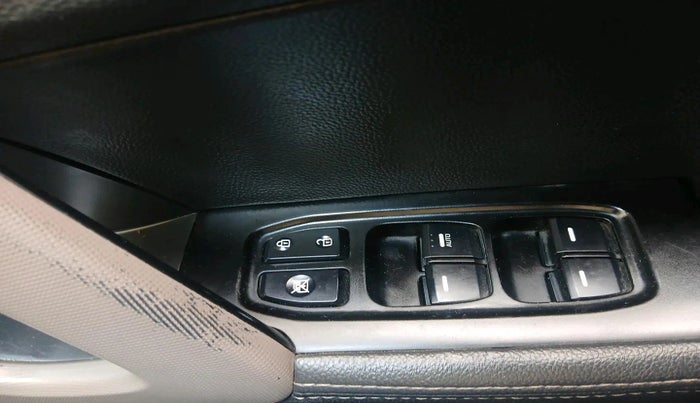 2016 Hyundai Creta SX (O) 1.6 DIESEL, Diesel, Manual, 91,795 km, interior