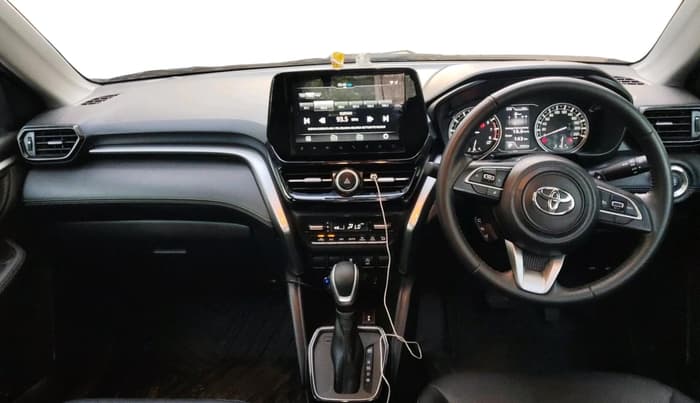 2023 Toyota URBAN CRUISER HYRYDER V AT NEO DRIVE, Petrol, Automatic, 13,523 km, interior