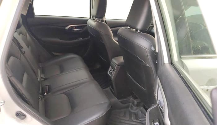 2023 Toyota URBAN CRUISER HYRYDER V AT NEO DRIVE, Petrol, Automatic, 13,523 km, interior