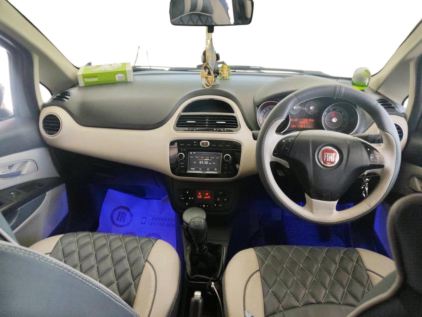 2017 Fiat Punto EVO EMOTION 1.3 MULTIJET 90 HP, Diesel, Manual, 95,281 km, interior