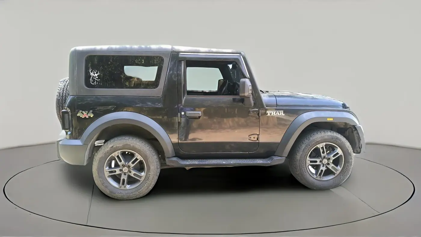2023 Mahindra Thar LX PETROL HT 4WD AT, Petrol, Automatic, 34,255 km, exterior