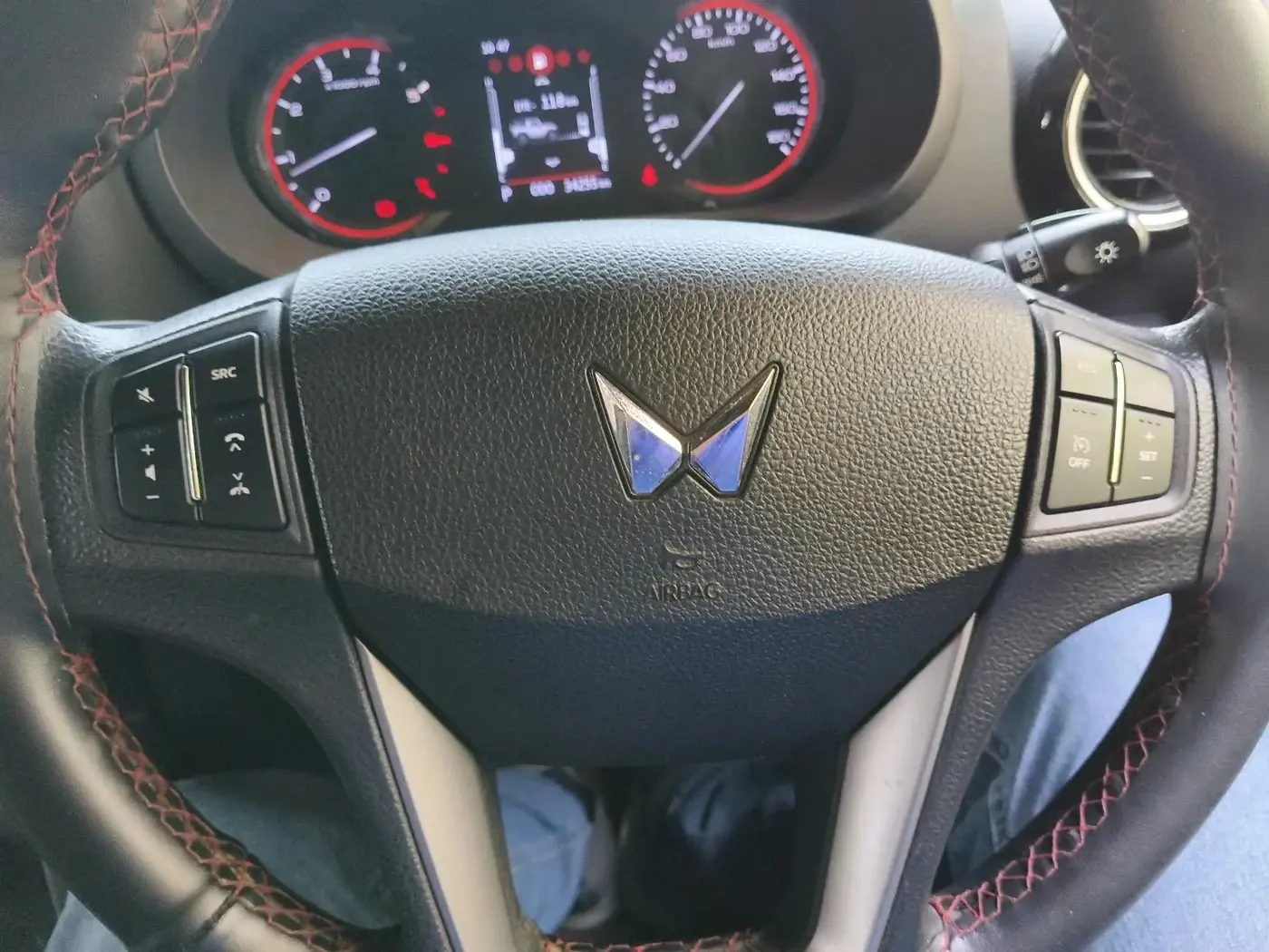 2023 Mahindra Thar LX PETROL HT 4WD AT, Petrol, Automatic, 34,255 km, interior