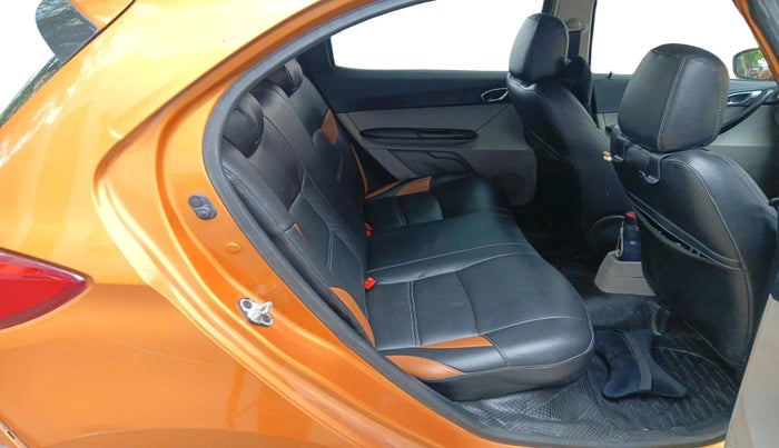 2017 Tata Tiago XZ PETROL, Petrol, Manual, 31,356 km, interior
