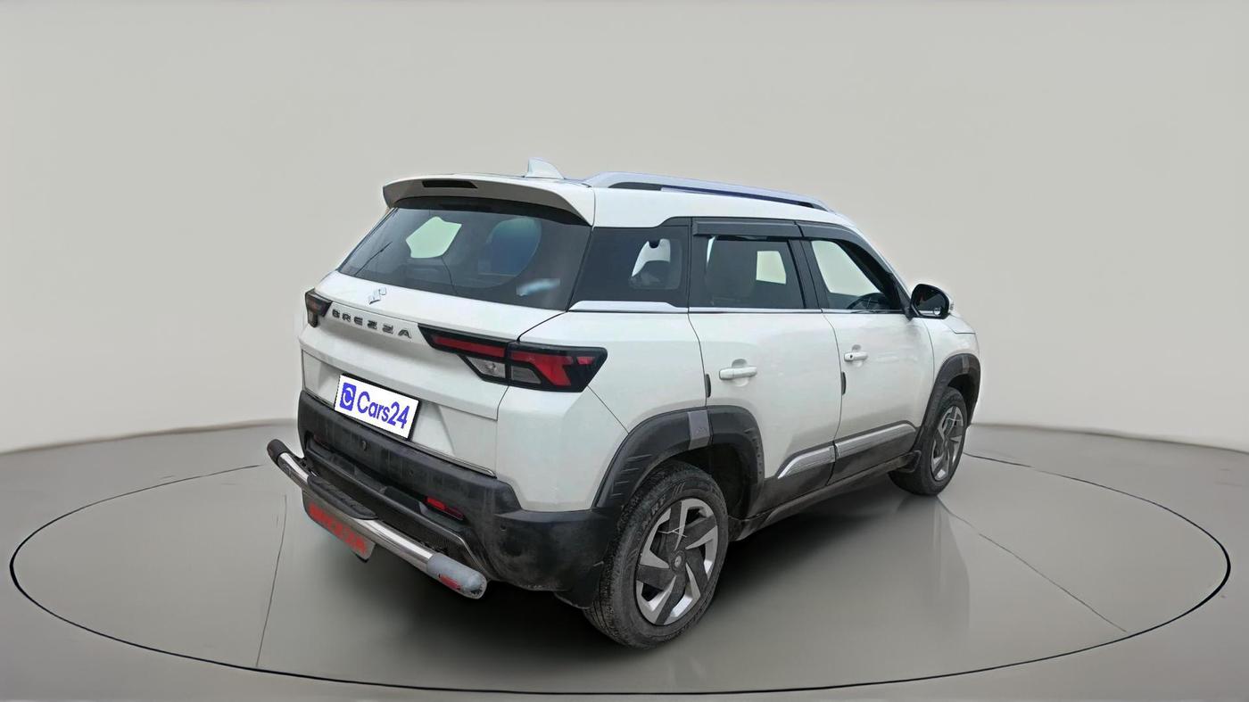 2024 Maruti BREZZA LXI S- CNG, CNG, Manual, 30,427 km, exterior