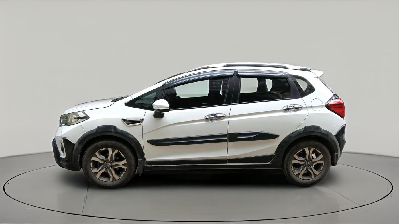 2017 Honda WR-V 1.5L I-DTEC VX MT, Diesel, Manual, 1,56,353 km, exterior