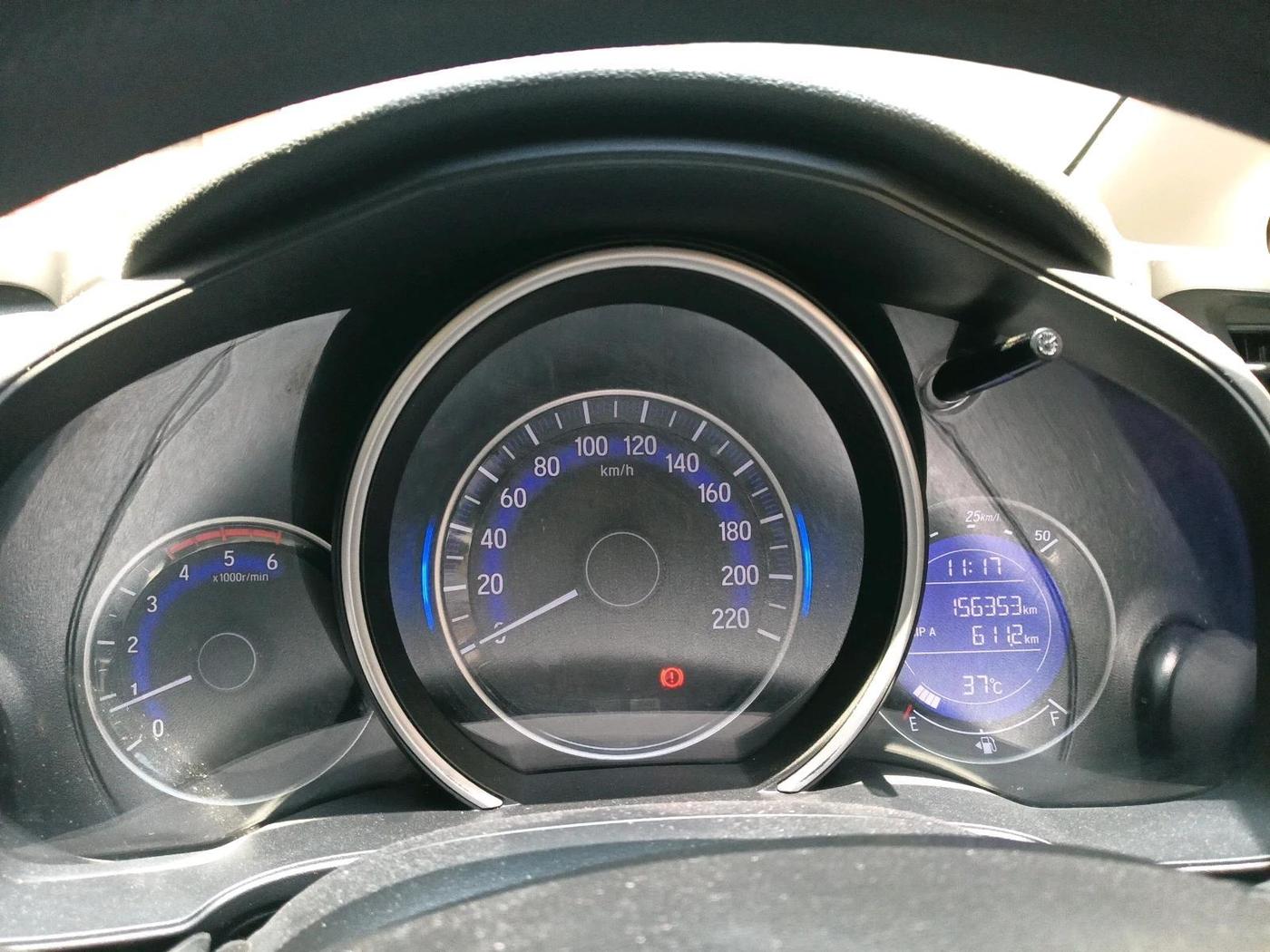 2017 Honda WR-V 1.5L I-DTEC VX MT, Diesel, Manual, 1,56,353 km, interior